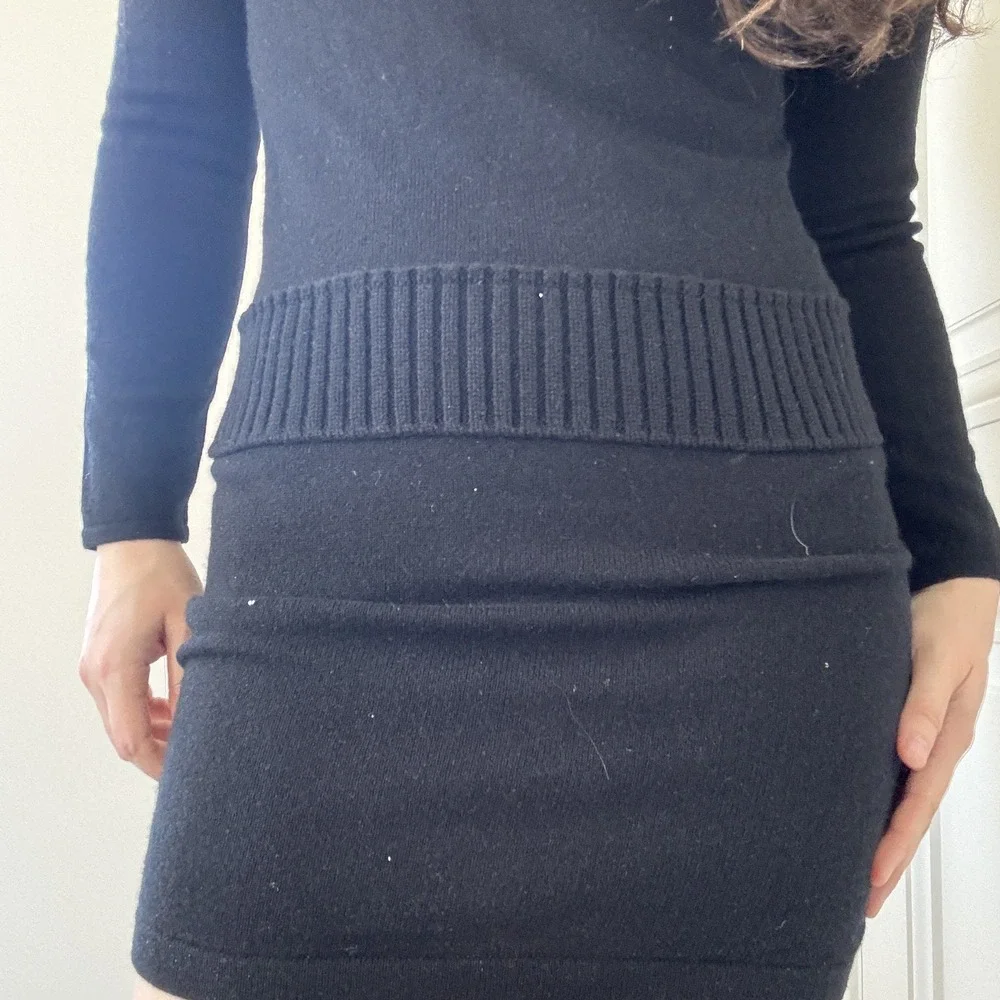 Co-op Barneys New York Cashmere Mini Dress Black S Quiet Luxury - Picture 3 of 7